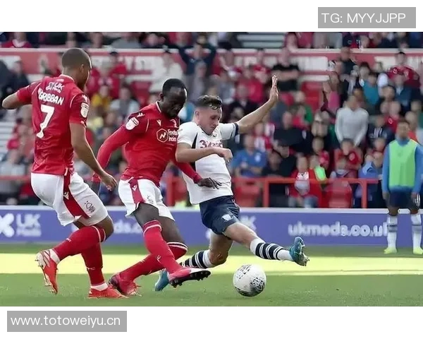 英超焦点战修咸顿迎战阿森纳两队争夺三分激战即将上演 英超焦点战修咸顿迎战阿森纳两队争夺三分激战即将上演