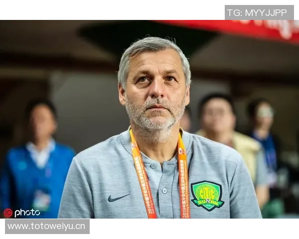 麦德林独立与帕勒斯蒂诺的激烈对决分析与赛前展望